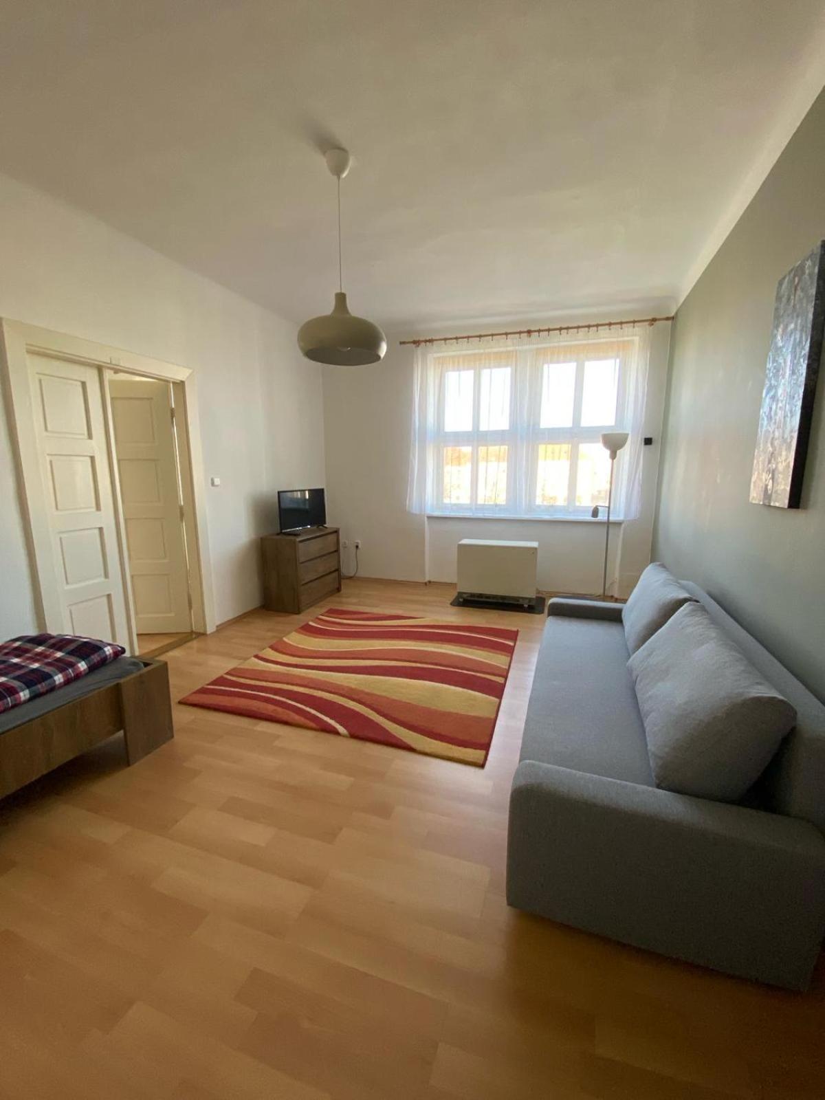 Soběslav Apartman Na Namesti מראה חיצוני תמונה